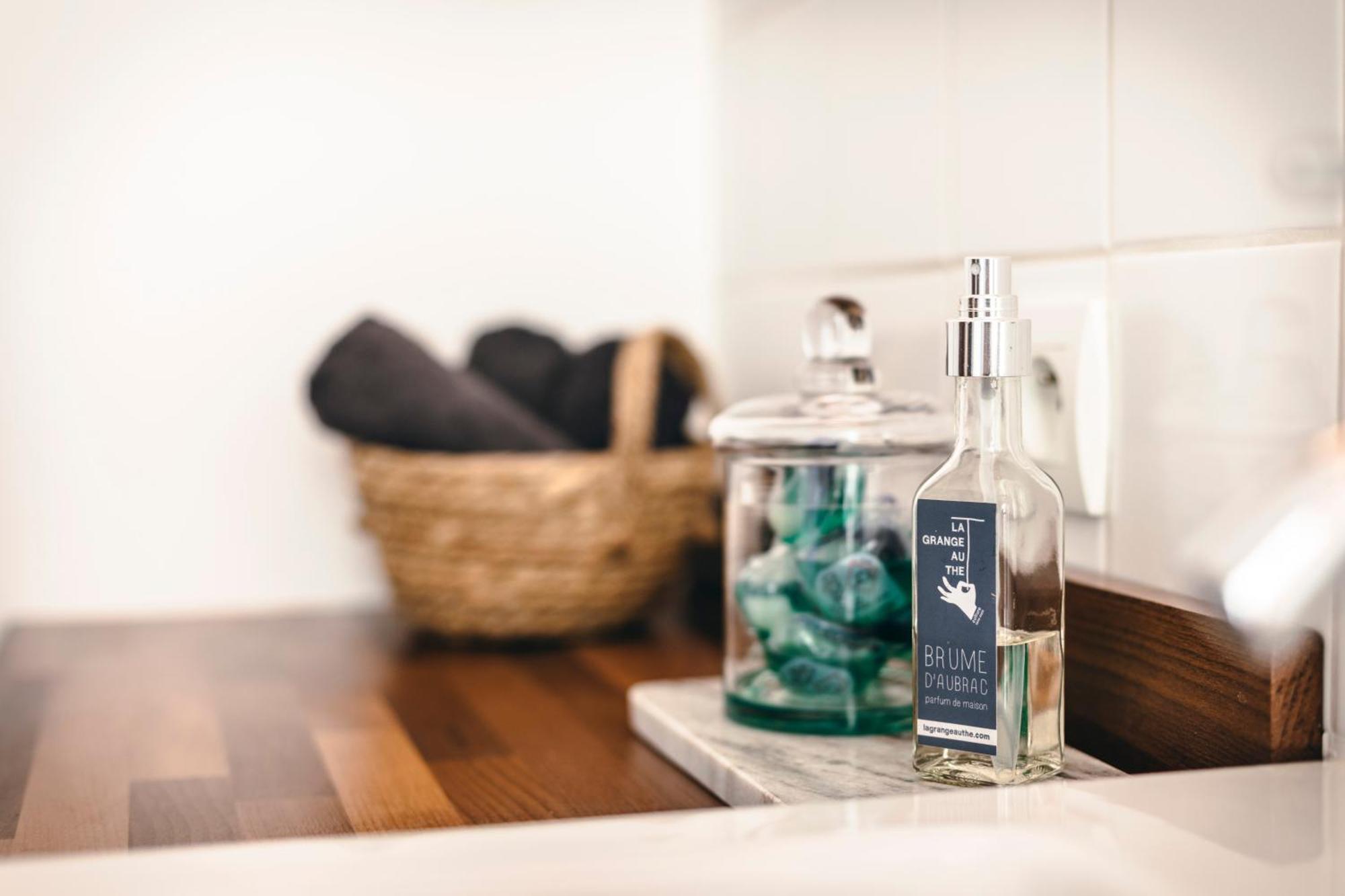Appartement Cosy Au Coeur Du Village - Le Segala Montbazens Екстер'єр фото